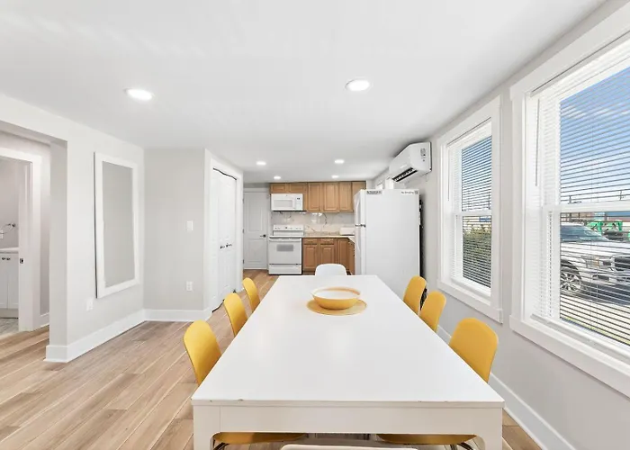 Apartment 213a Philadelphia Ave Ocean City