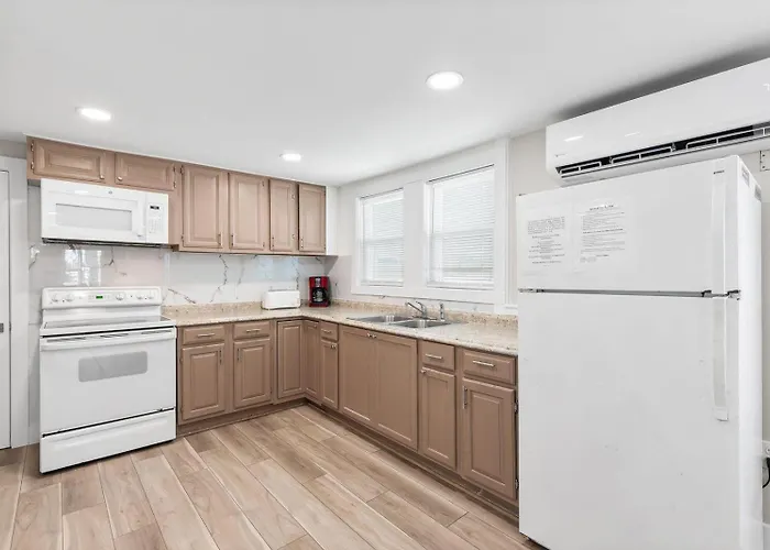 213a Philadelphia Ave